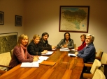 Los componentes de la Mesa de JJGG y la Letrada Mayor de Juntas durante la sesi�n.